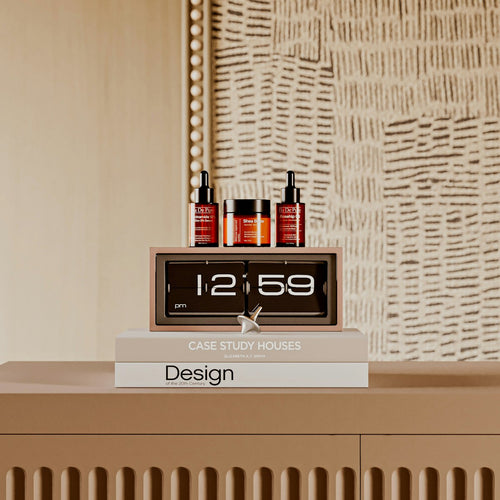 Kit de skincare premium con elementos elegantes